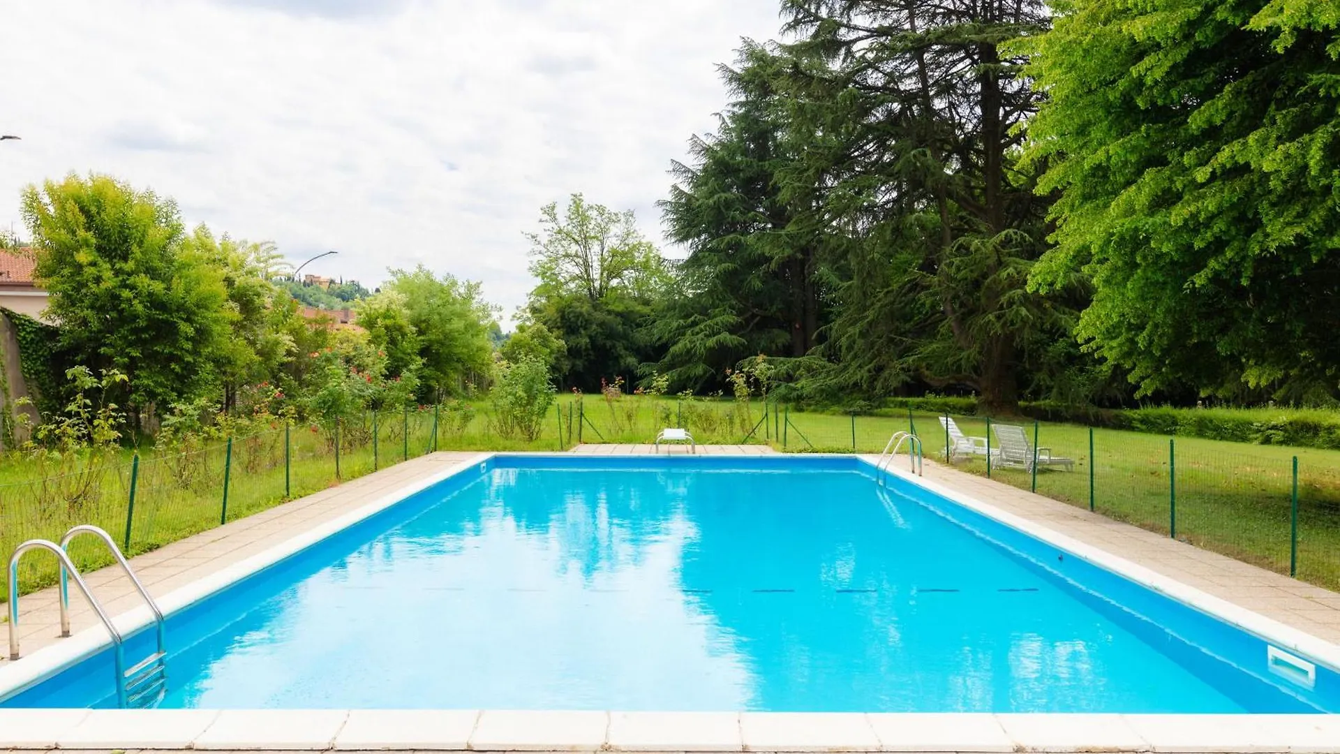 Il Patio Di Villa Carlotta Mozzo Hébergement de vacances